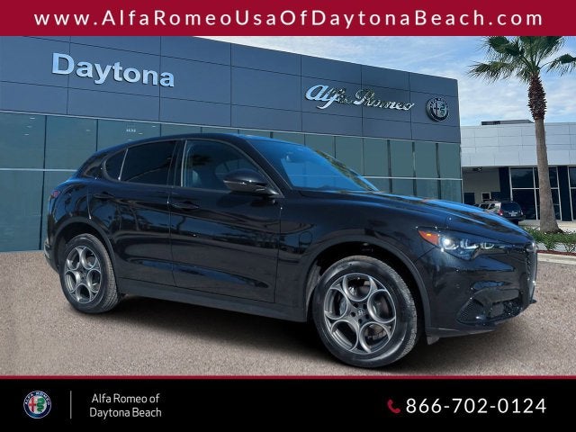 2025 Alfa Romeo Stelvio