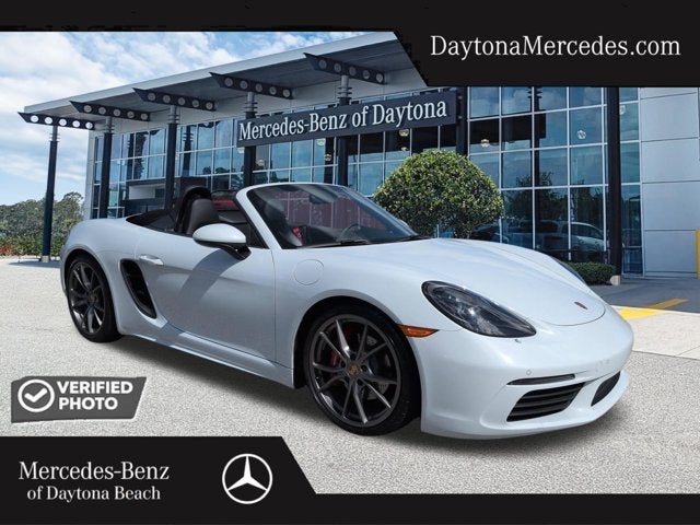 2023 Porsche 718 Boxster